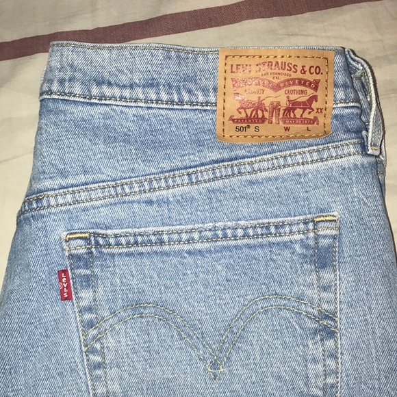 Levi 501 Skinny - Picture 3 of 10